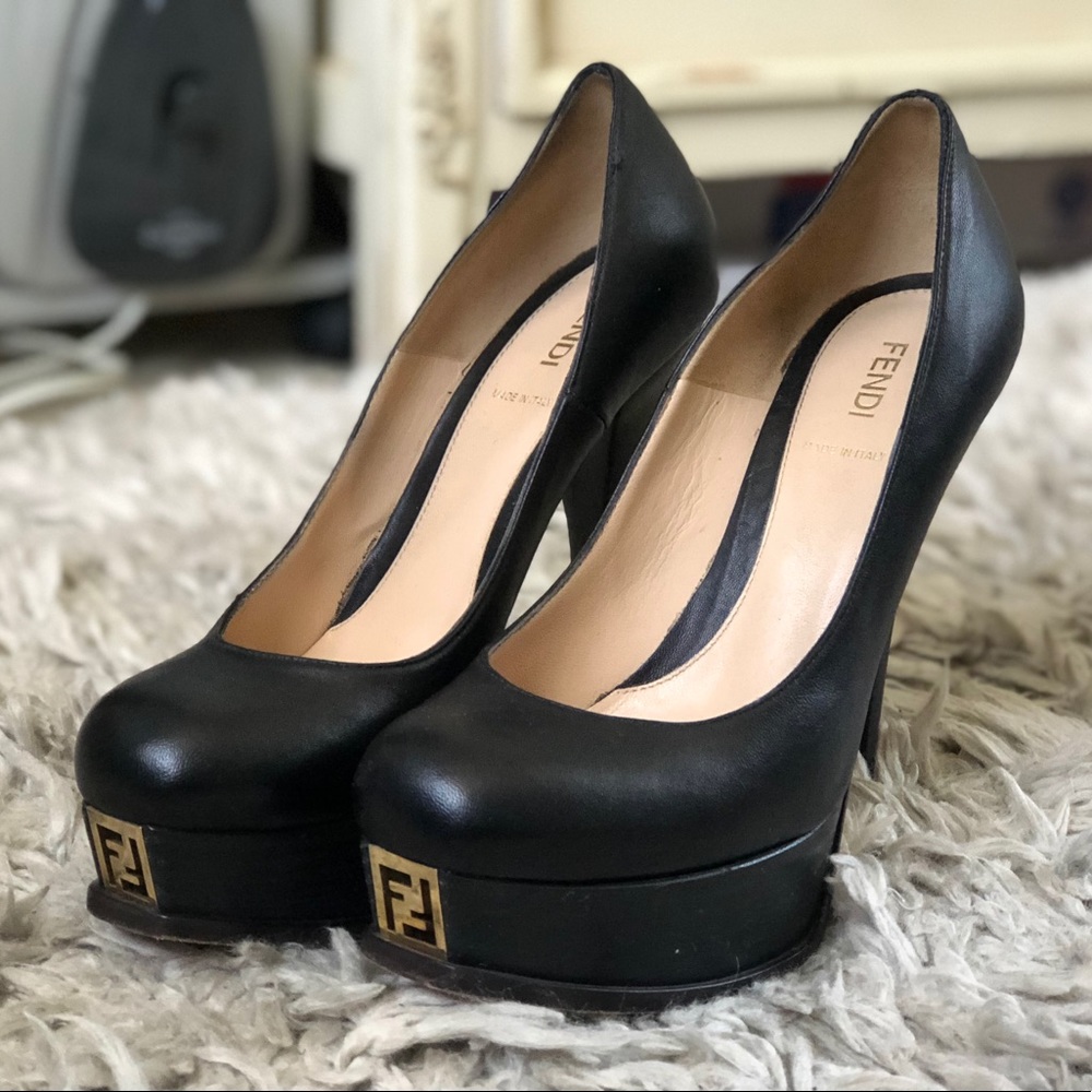 Fendi Fendista Logo-Toe Platform